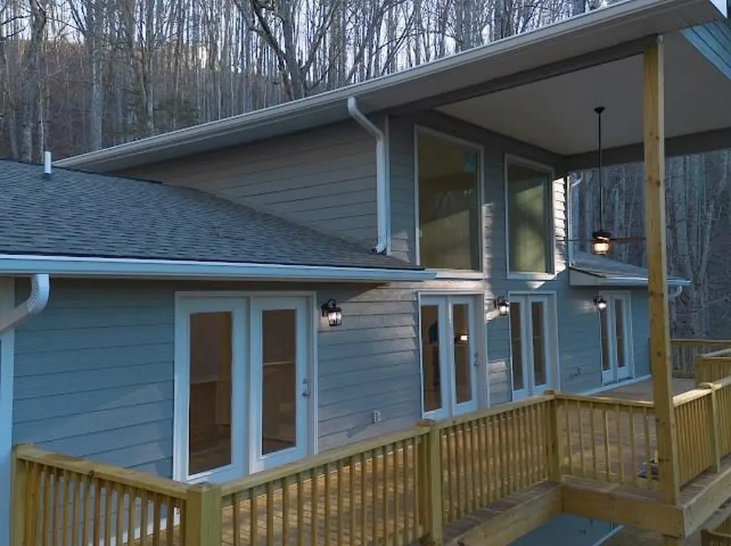515 Kinsland Road Franklin NC 28734