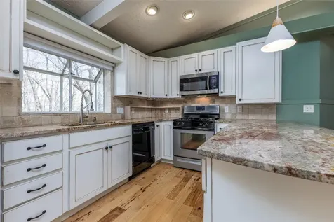 47 Thunderbird Lane Lake Toxaway NC 28747