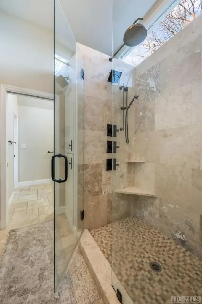 444 Golf View Road Sapphire NC 28774