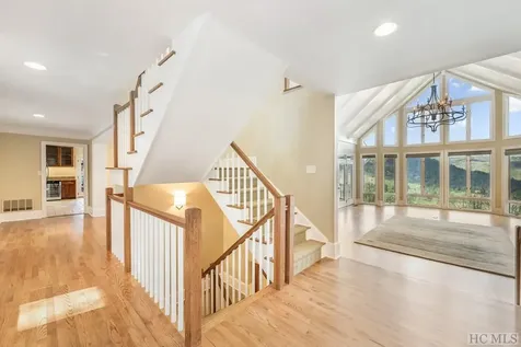 444 Golf View Road Sapphire NC 28774