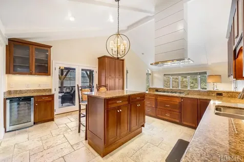 444 Golf View Road Sapphire NC 28774