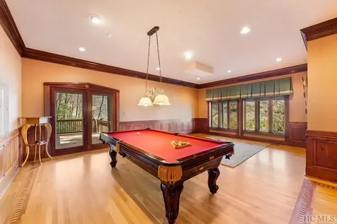 444 Golf View Road Sapphire NC 28774