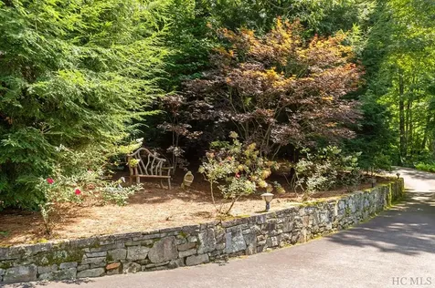 444 Golf View Road Sapphire NC 28774