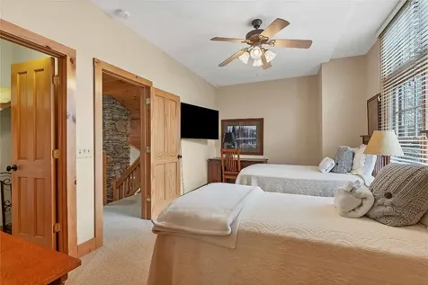 233 Rendezvous Ridge Cashiers NC 28717