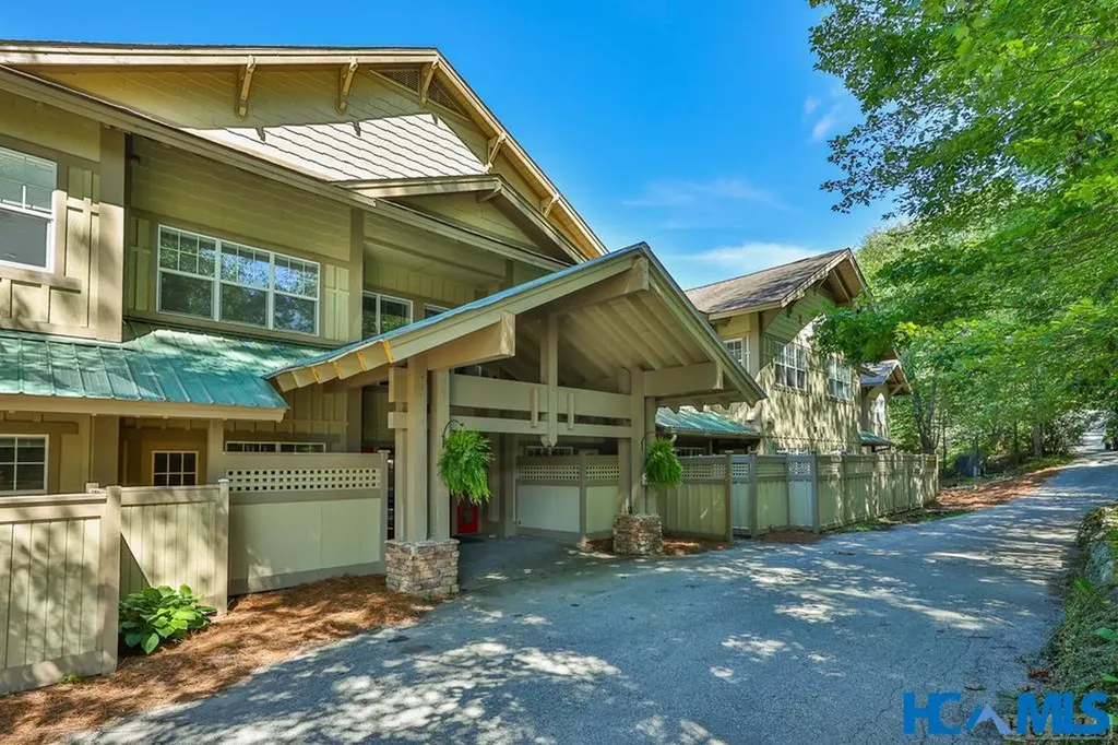 84 Clubhouse Trail Highlands NC 28741