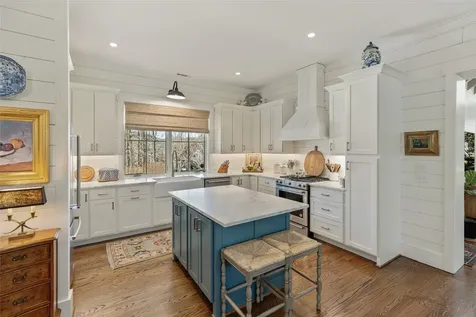 62 Old Willow Circle Cashiers NC 28717