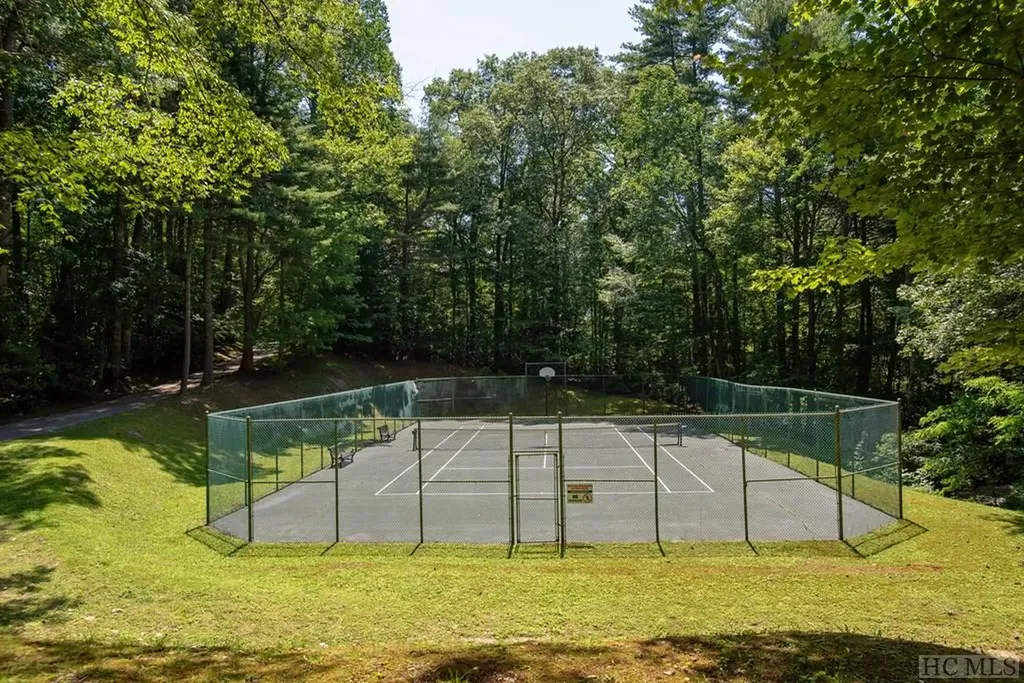 Lot 3 Lake Breeze Drive Cullowhee NC 28723