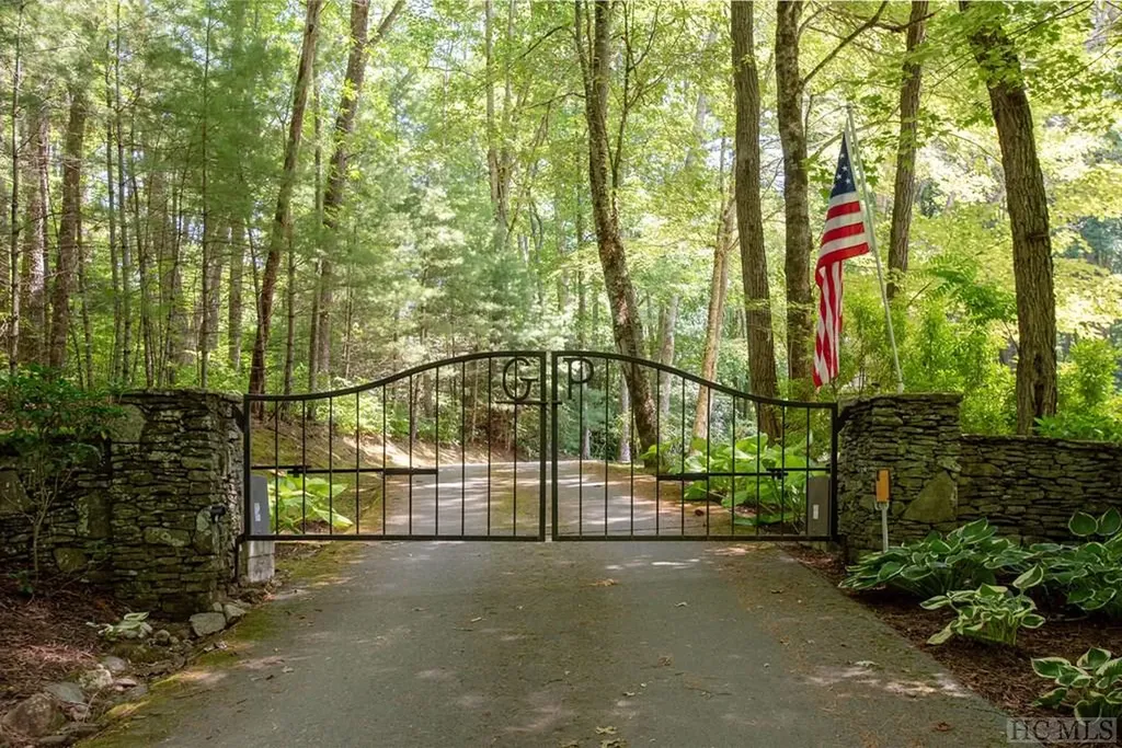 Lot 3 Lake Breeze Drive Cullowhee NC 28723