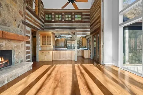 69 Old Cove Highlands NC 28741