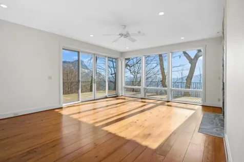 69 Old Cove Highlands NC 28741