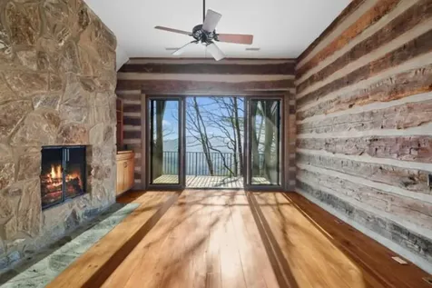 69 Old Cove Highlands NC 28741