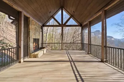 69 Old Cove Highlands NC 28741