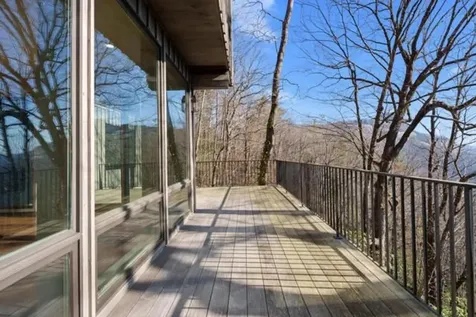 69 Old Cove Highlands NC 28741