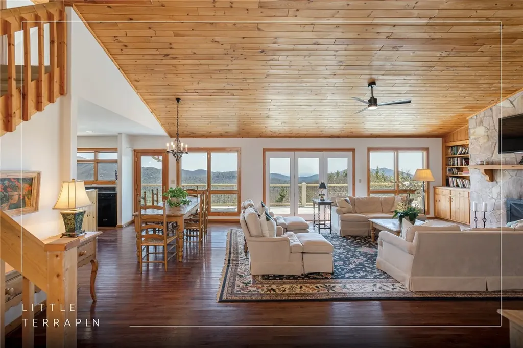 923 Little Terrapin Road Cashiers NC 28717