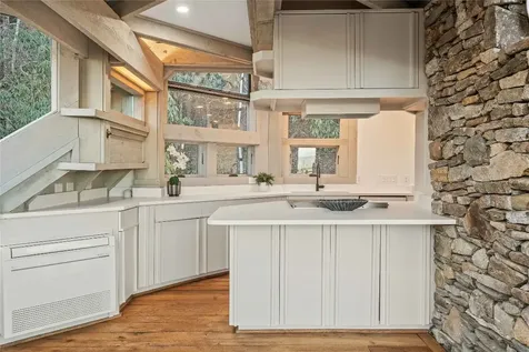 220 Worley Road Highlands NC 28741