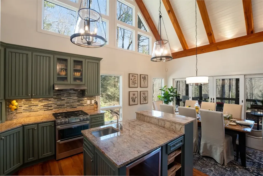 162 Elbow Creek Road Cashiers NC 28717