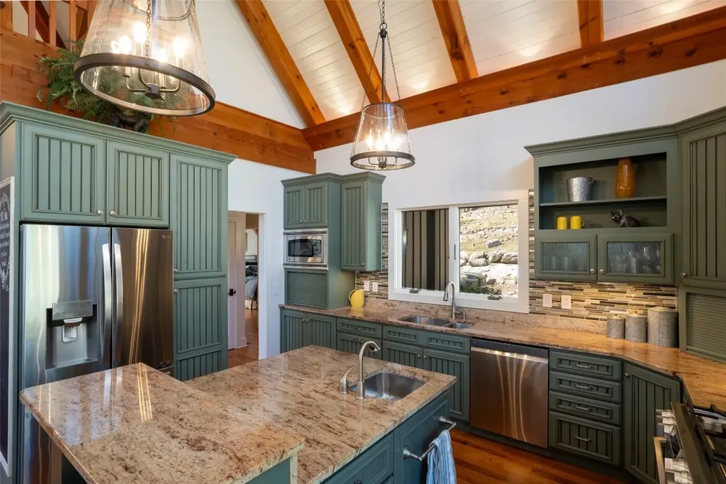 162 Elbow Creek Road Cashiers NC 28717