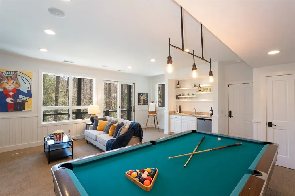 162 Elbow Creek Road Cashiers NC 28717