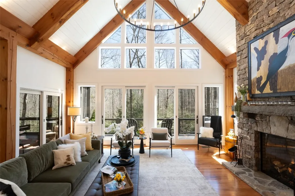 162 Elbow Creek Road Cashiers NC 28717