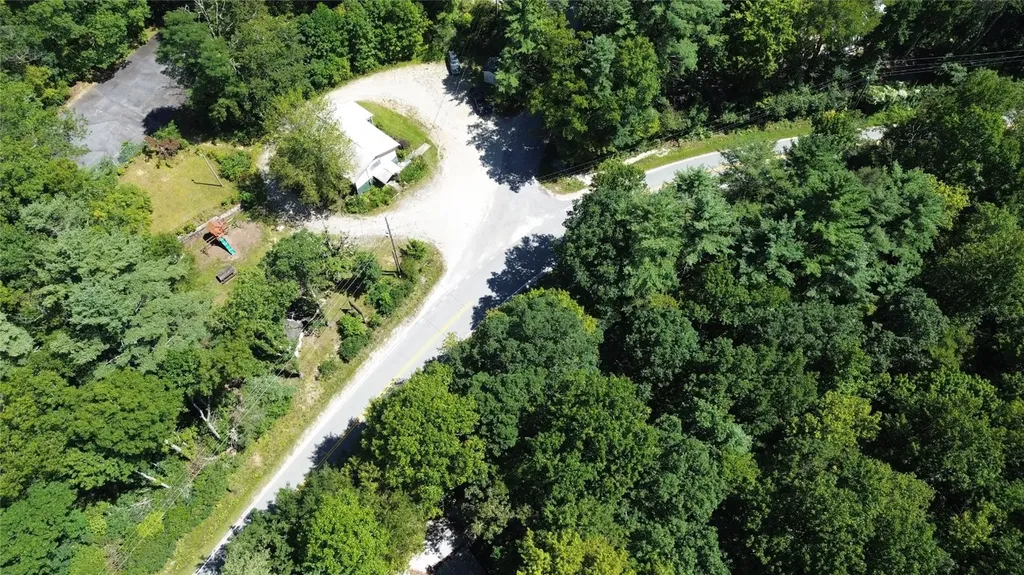 142 Whitewater Road Sapphire NC 28774