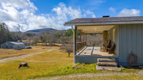 3606 Yellow Mountain Road Cullowhee NC 28723