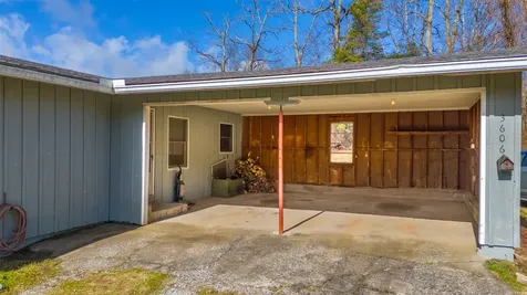 3606 Yellow Mountain Road Cullowhee NC 28723