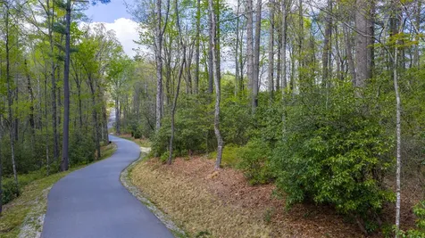 RT-6 Broadwing Cashiers NC 28717