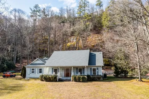 1490 Laurel Knob Cashiers NC 28717