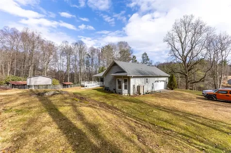 1490 Laurel Knob Cashiers NC 28717