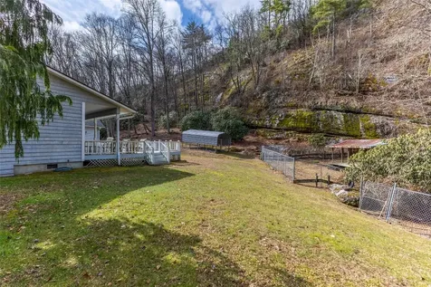 1490 Laurel Knob Cashiers NC 28717