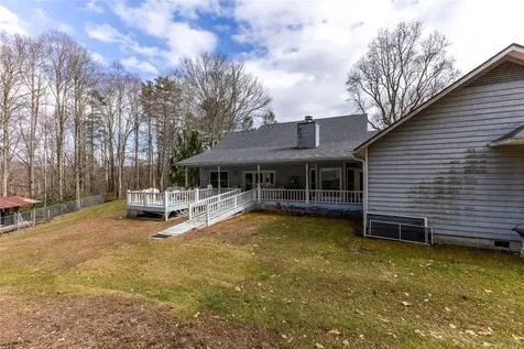 1490 Laurel Knob Cashiers NC 28717