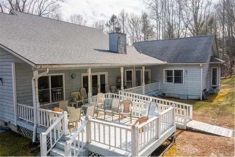 1490 Laurel Knob Cashiers NC 28717