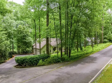 88 Mossy Rock Road Sapphire NC 28774