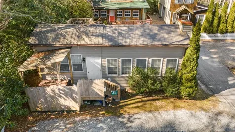 76 High Cotton Lane Highlands NC 28741