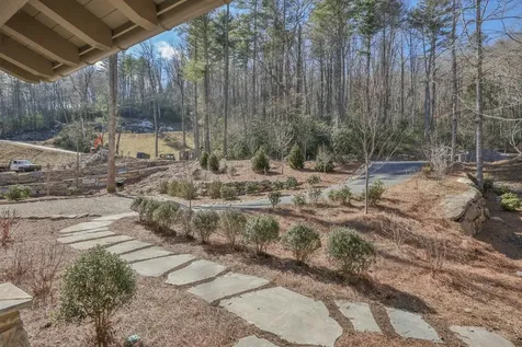 419 Thunder Creek Lane Cashiers NC 28717