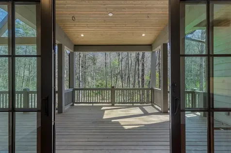 419 Thunder Creek Lane Cashiers NC 28717