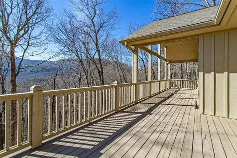 105 Boulder Knob Drive Lake Toxaway NC 28747