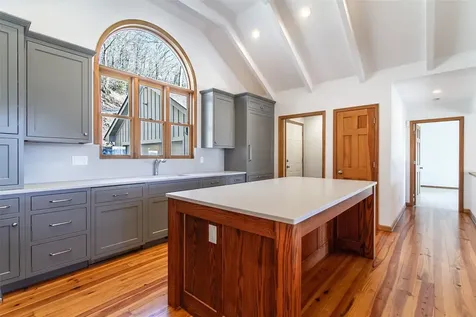 105 Boulder Knob Drive Lake Toxaway NC 28747