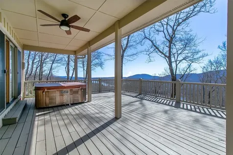 105 Boulder Knob Drive Lake Toxaway NC 28747