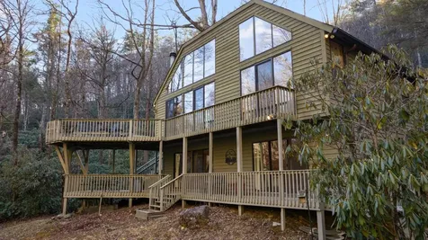 326 Trail Blazer Lane Highlands NC 28741