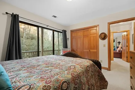 326 Trail Blazer Lane Highlands NC 28741