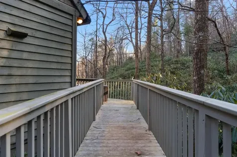 326 Trail Blazer Lane Highlands NC 28741
