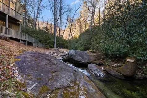 326 Trail Blazer Lane Highlands NC 28741