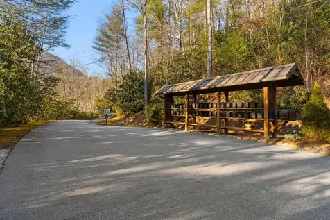 326 Trail Blazer Lane Highlands NC 28741