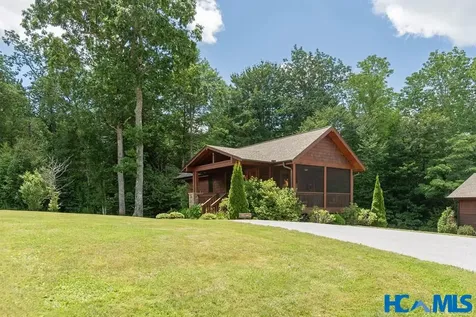 55 Big Acorn Trail Glenville NC 28736