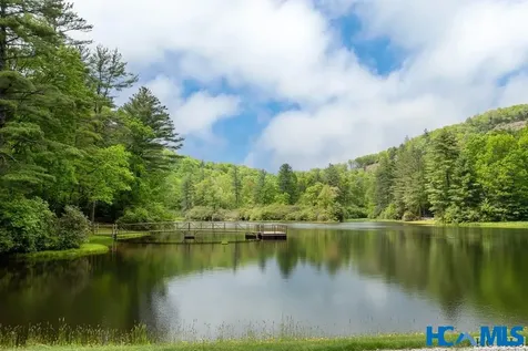 55 Big Acorn Trail Glenville NC 28736