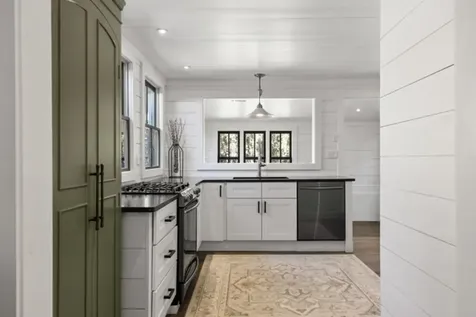 737 Many Road Highlands NC 28741