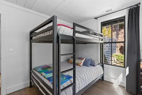 737 Many Road Highlands NC 28741