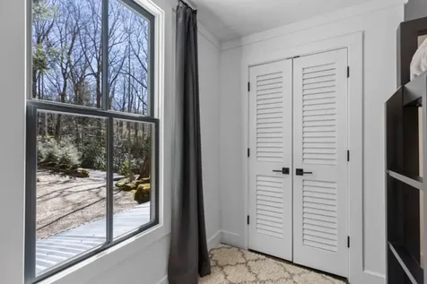 737 Many Road Highlands NC 28741