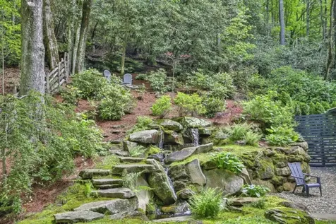 737 Many Road Highlands NC 28741